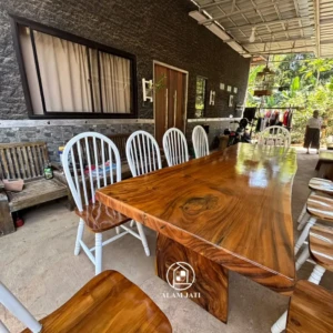 Set Meja Makan Trembesi