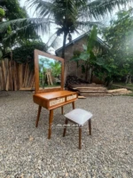 Meja Rias Kayu Jati Minimalis