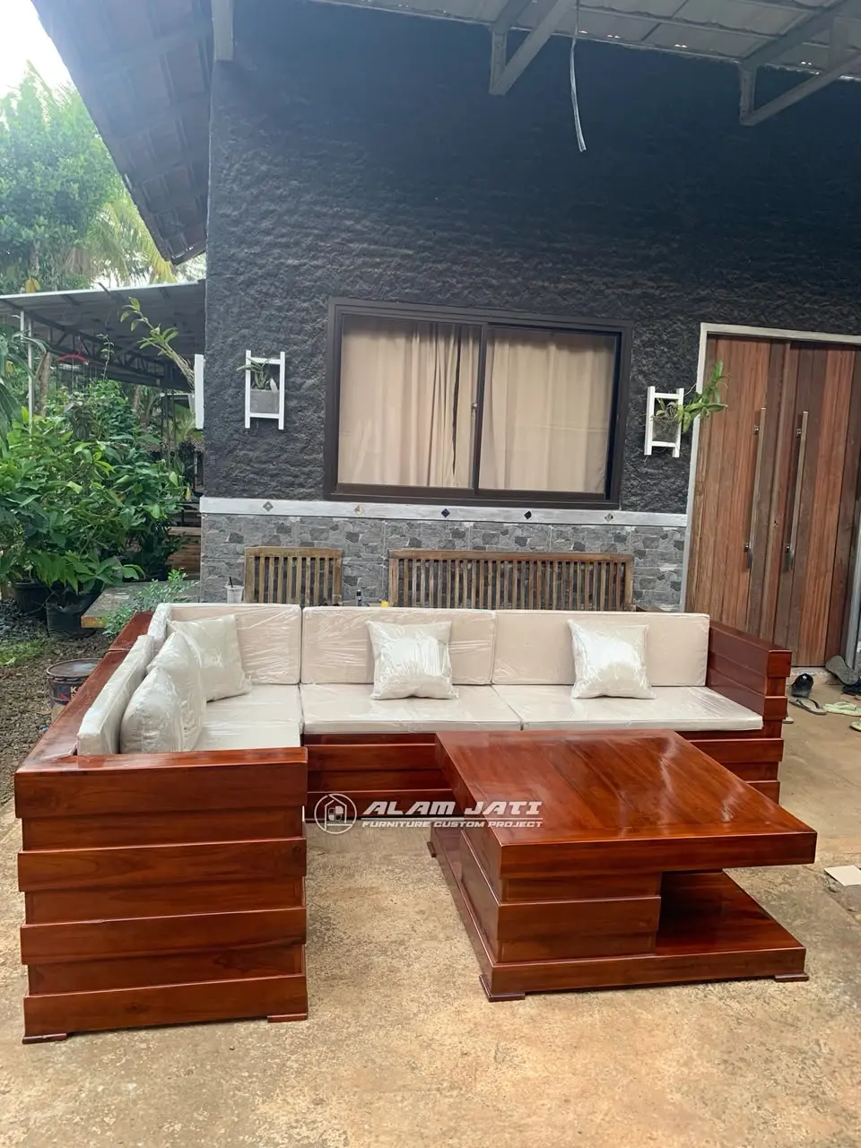 Set Kursi Box Kayu Jati
